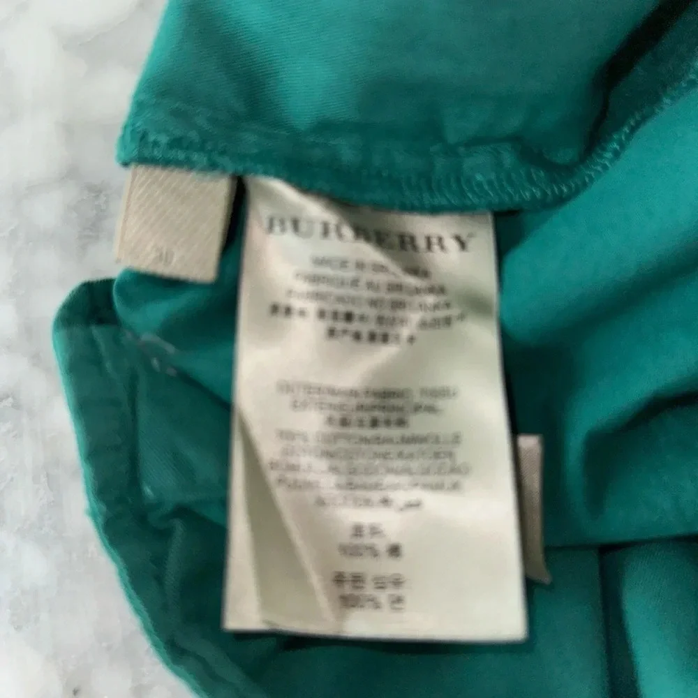 Burberry Men Brit Shorts (30W) 8Inch Khaki Green Shorts - Picture 6 of 9